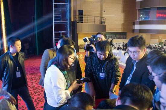 ِ��ȸ�B͸īӡ��ֱ��ˮӡЧ�����ИI(y��)����