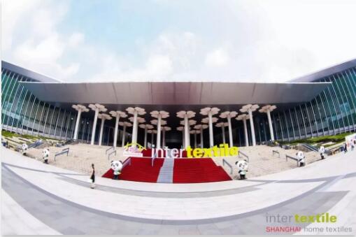 Mirtos��LoftineĪ��˹�ҾӴ���һ�w��ˇ�g(sh��)�r�мҼ����g���I(l��ng)��